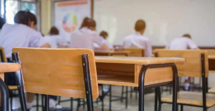 Ministerul Educației: "Încă 93 de școli și grădinițe au intrat în scenariul roșu"