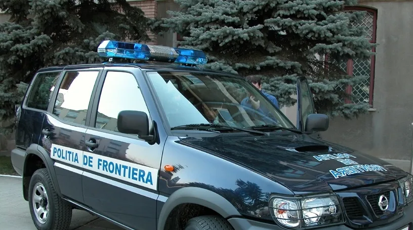 Peste 100 de migranți au încercat să intre ilegal în țară din Serbia