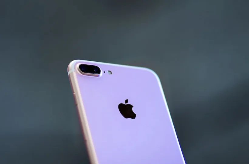 Vești proaste pentru iubitorii de iPhone! Decizia luată de Apple din cauza pandemiei de COVID-19