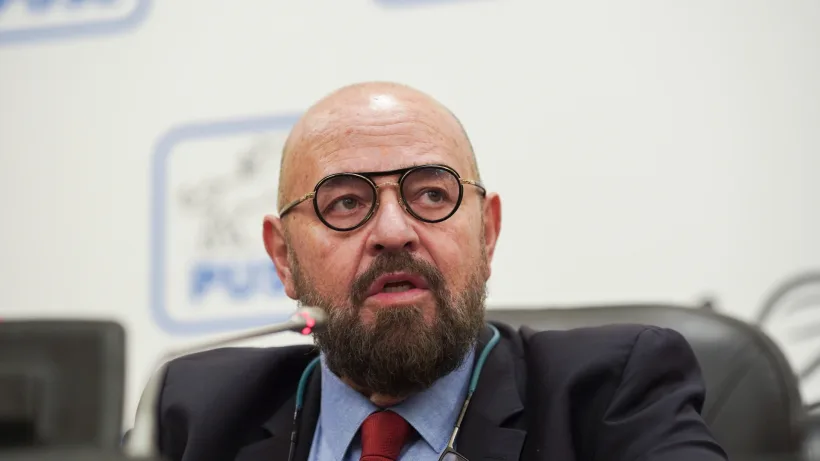 Corturile de campanie ale USR amplasate în Sectorul 5 sunt demontate. USR: primarul Piedone va răspunde în fața legii