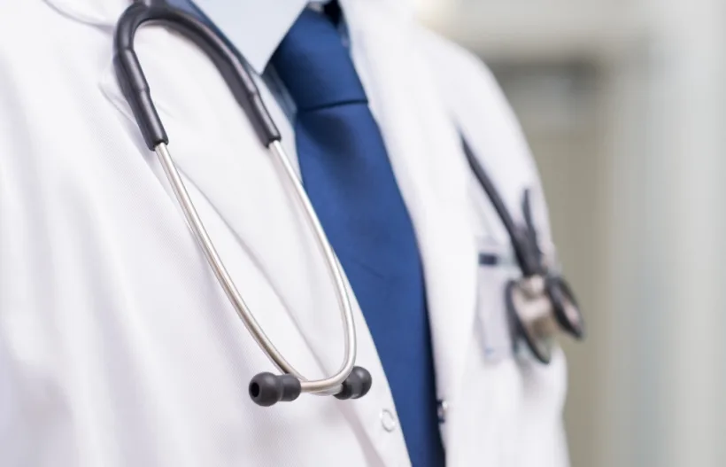 Valoarea punctului pe serviciu acordat cabinetelor de medicină de specialitate din ambulatoriu, majorat prin decizie de Guvern