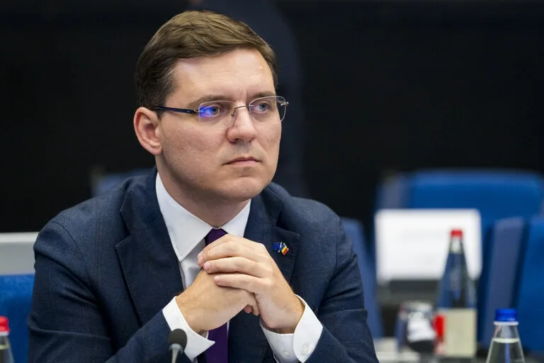 Un europarlamentar român combate „aberațiile” extremiste: România e în UE și în NATO pentru propriul interes