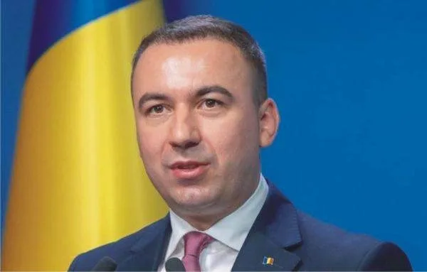 Bogdan Ivan, la summitul IA de la Paris: Am  spus că aderarea la OCDE este următorul obiectiv național al României pe scena globală