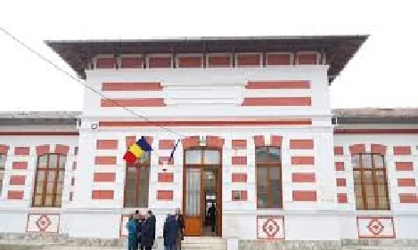 Continuă investestițiile în modernizarea spațiilor educaționale din Călărași