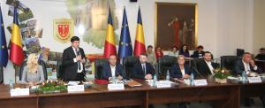 Au depus jurământul președintele ales al Consiliului Județean, Costel Fotea, și consilierii județeni care și-au obținut mandatele la alegerile locale din 9 iunie