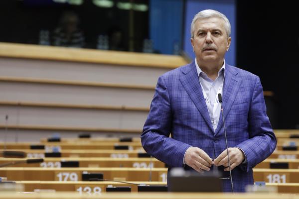 Fondul pentru Competitivitate UE- Dan Nica solicită implementare rapidă pentru a salva industria oțelului