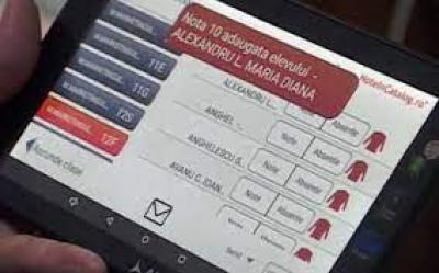 Revoluție &icirc;n sistemul de Educație: se renunță la catalogul de note &icirc;n format fizic