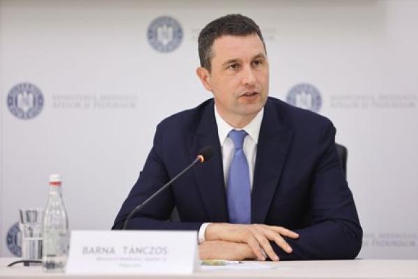 Consultări &icirc;ntre reprezentanții Guvernului și cei ai administrației publice locale la Palatul Victoria