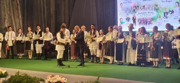 Festivalul Concurs Internațional de Folclor „Cântecele Neamului” din Suceava