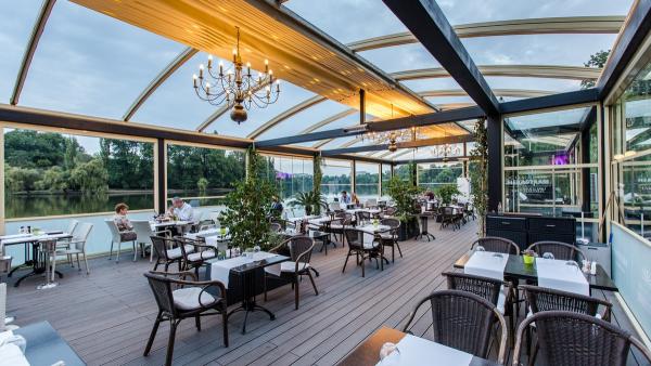 Terasele s-ar putea redeschide de la 1 iunie