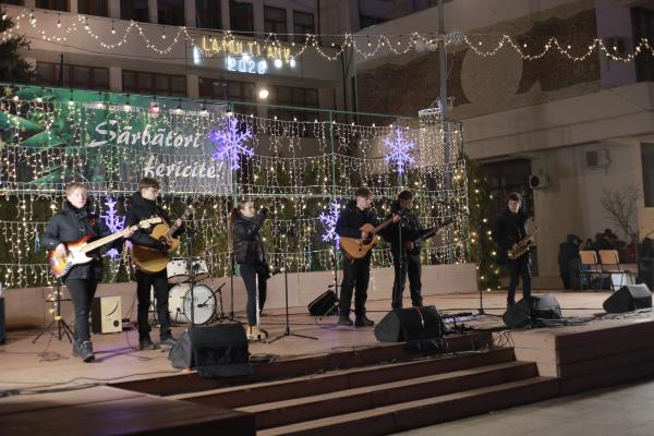 &bdquo;Colindăm Acasă&rdquo; la Vaslui