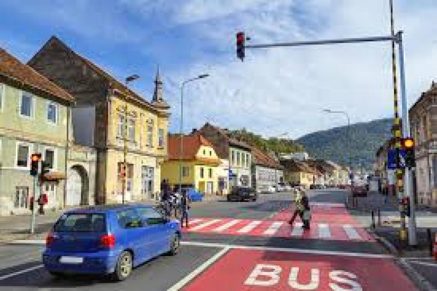 Primăria Brașov montează radare la trecerile pentru pietoni pentru creșterea siguranței