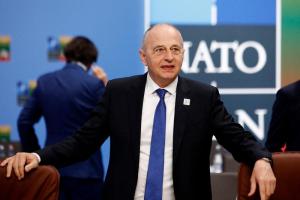 Mircea Geoană este pe primul loc în sondaje la alegerile prezidențiale
