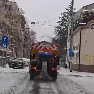 Rareș Hopincă, primarul Sectorului 2: &quot;49 de utilaje și 280 de muncitori intervin în acest moment pe străzile din Sectorul 2!”