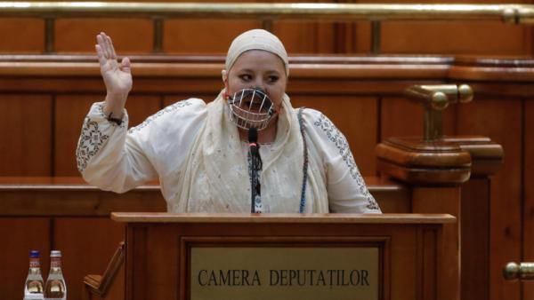 Judecătorii au decis că Diana Șoșoacă poate candida la Senat