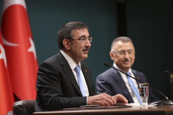 Premierul Marcel Ciolacu &icirc;l primește la Palatul Victoria pe vicepreședintele Republicii Turcia, Cevdet Yılmaz