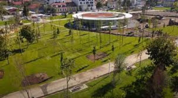 Parcul Feroviarilor - spațiu verde de aproape 50 de hectare, de-a lungul r&acirc;ului Someș