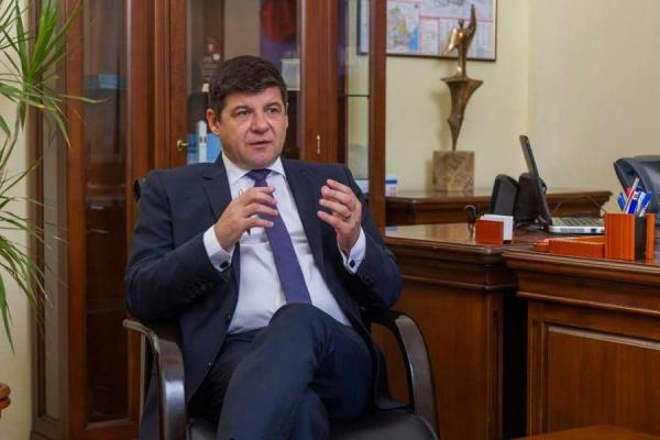 Costel Fotea: Investiții &icirc;n echipamente sportive moderne pentru elevii din județul Galați, cu fonduri PNRR