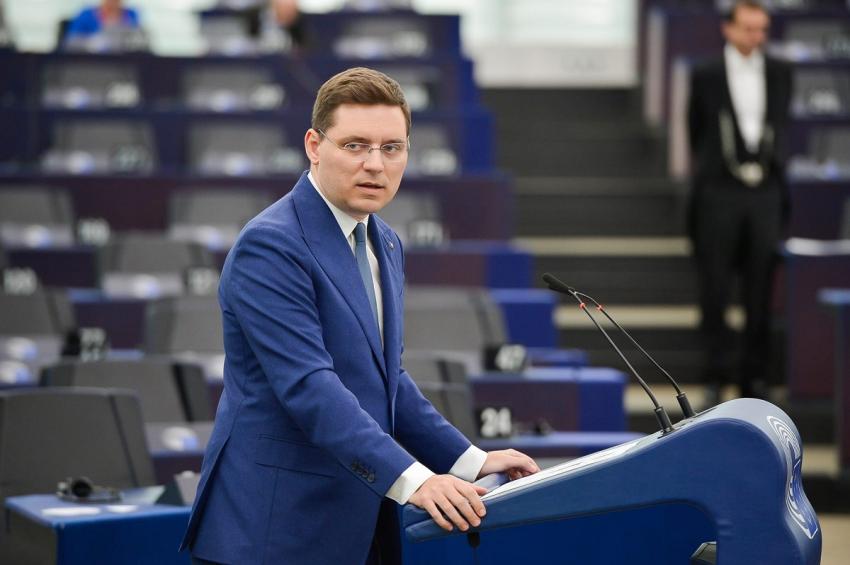 Victor Negrescu: Dacă vrem să fim pregătiți pentru viitor, trebuie să pregătim oamenii care îl vor construi