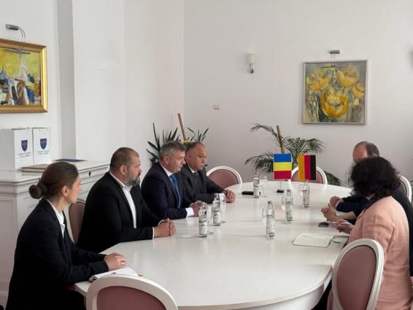 Noul consul al Republicii Federale Germania la Timișoara în vizită oficială la Reșița