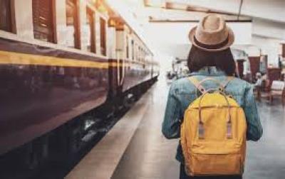 1475 de tineri din Rom&acirc;nia vor primi permise de călătorie pentru a călători gratuit &icirc;n UE