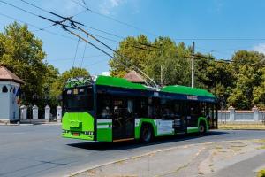 100 de troleibuze Solaris circulă din noiembrie în Capitală