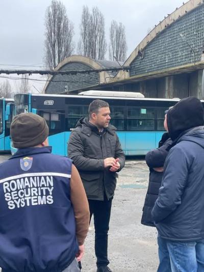 Primarul general, vizită inopinată &icirc;ntr-o autobază STB