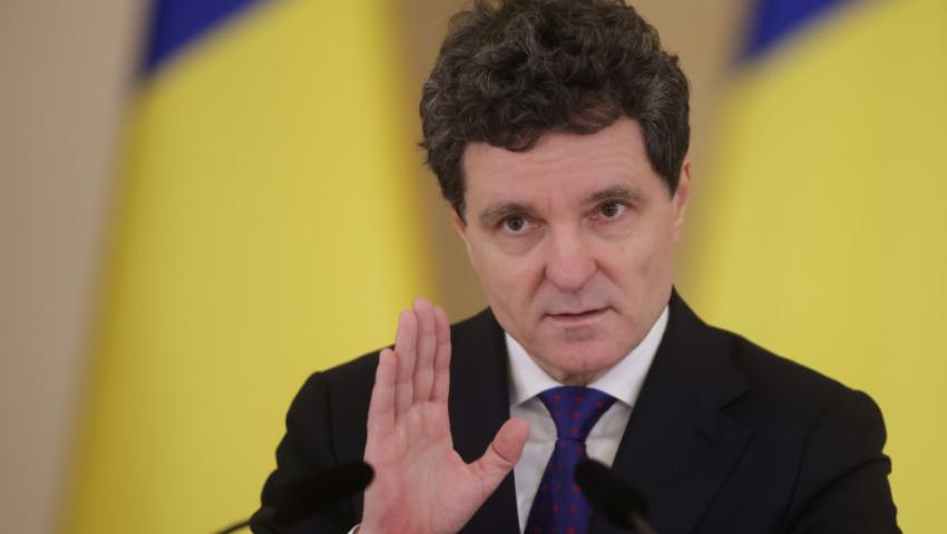 Președintele exclude experimentele politice și cere majorități clare pentru noul Executiv