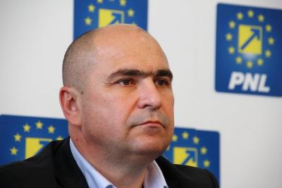 Noi președinți la Senat și Camera Deputaților