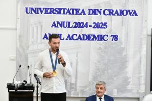 Deschiderea anului universitar în Craiova, cu un campion