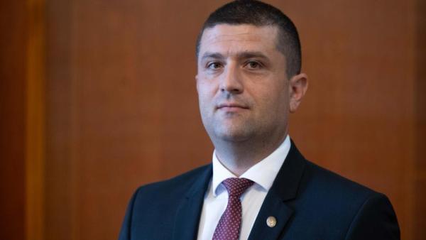 Guvernul a aprobat normele care reglementează traseele pedestre de interes național