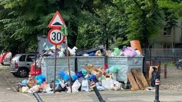 Primăria Giurgiu „sufocată” de gunoaie și lipsa finanțării nevoită să mărească taxa de habitat