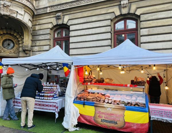 Ziua Unirii Principatelor Rom&acirc;ne sărbătorită, &icirc;n curtea MADR, cu produse alimentare tradiționale autentice