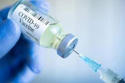 Peste 150.000 de angajaţi din sistemul de &icirc;nvăţăm&acirc;nt au fost vaccinaţi anti-COVID