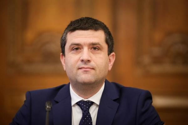 Ministrul Economiei promite plata salariilor restante de la 2 Mai Mangalia p&acirc;nă la finalul anului