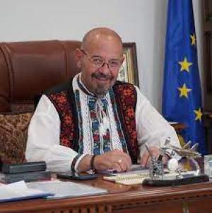 Piedone anunță că lucrează la „Planul de lucru pentru București” și că refuză să discute cu jurnaliștii timp de două săptămâni
