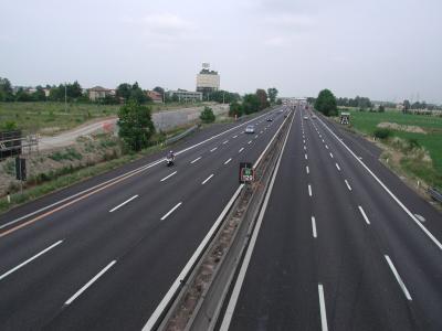 1.091 km de autostradă și de drum expres sunt deschise circulației în România