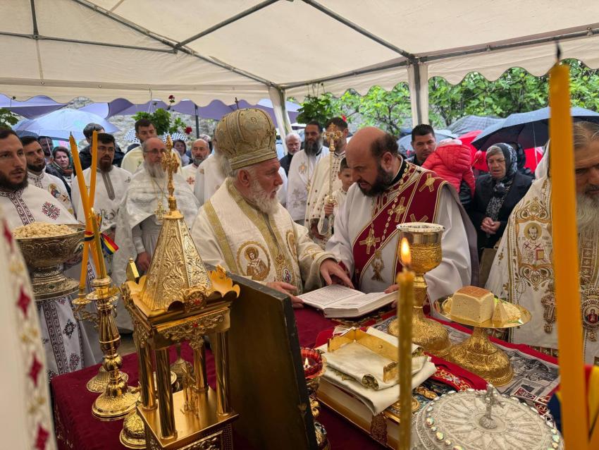 Biserica „Sf. Gheorghe” din Isaccea a fost resfințită