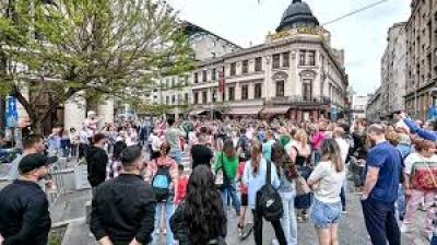 &quot;Străzi Deschise, Bucureşti - Promenadă Urbană&quot;