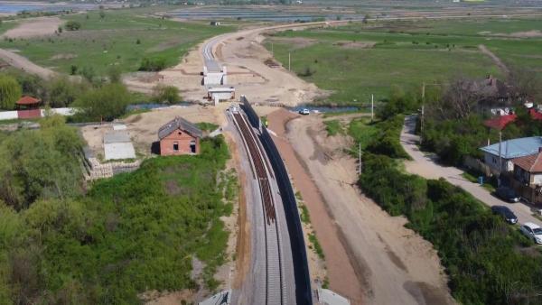 O asociere de companii vrea să modernizeze linia ferată dintre București și Giurgiu p&acirc;nă la frontiera cu Bulgaria