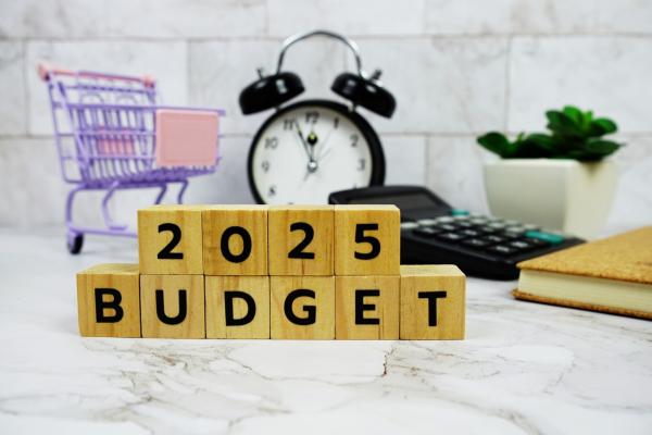 Liderii Guvernului s-au &icirc;nt&acirc;lnit cu reprezentanții Asociației Orașelor din Rom&acirc;nia