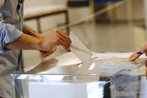 Românii din străinătate vor putea vota la alegerile europarlamentare în 915 secții de votare