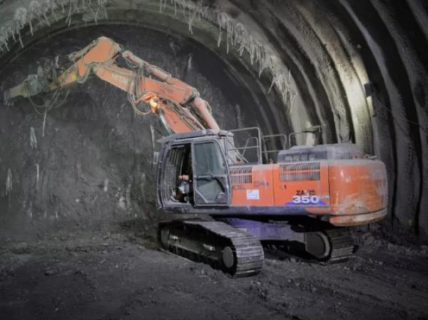 Investiție majoră în infrastructura feroviară: viteze de până la 120 km/h și transport marfă optimizat