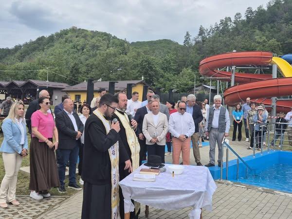 S-a deschis ștrandul „Cetate”din zona Târgu-Neamț