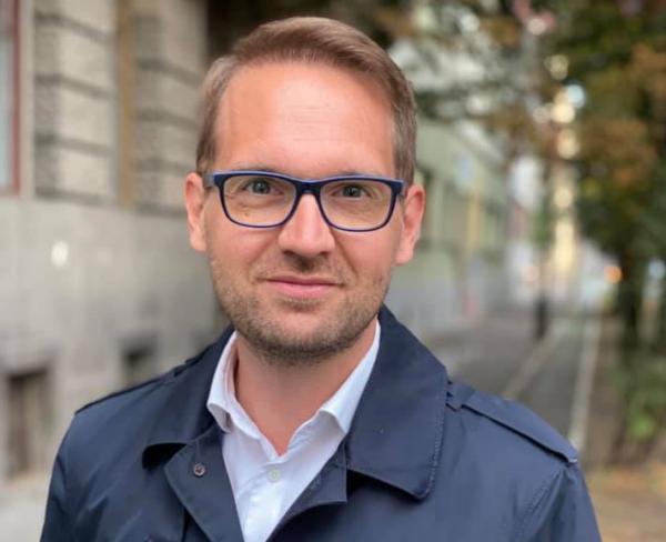 Fritz: Vineri vom vota propunerea pentru noul ministru al Apărării
