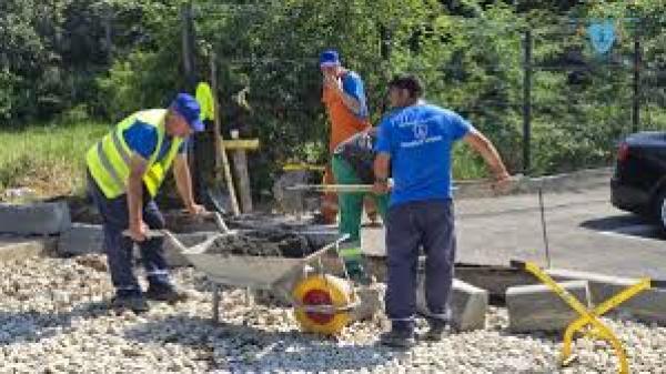 Reabilitarea infrastructurii rutiere continuă în Constanța