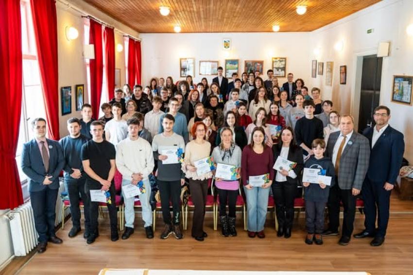 Județul Covasna – un județ prietenos cu elevii, unde munca, perseverența și performanța sunt valorizate