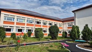 Copiii de la CSEI nr. 1 își reîncep activitatea într-un centru școlar modernizat!