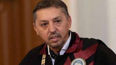 Ministrul Educației se ia la trântă cu pseudoștiința și cu manipularea