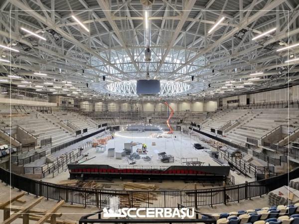 La Sala Polivalentă din  Tulcea  se lucrează intens